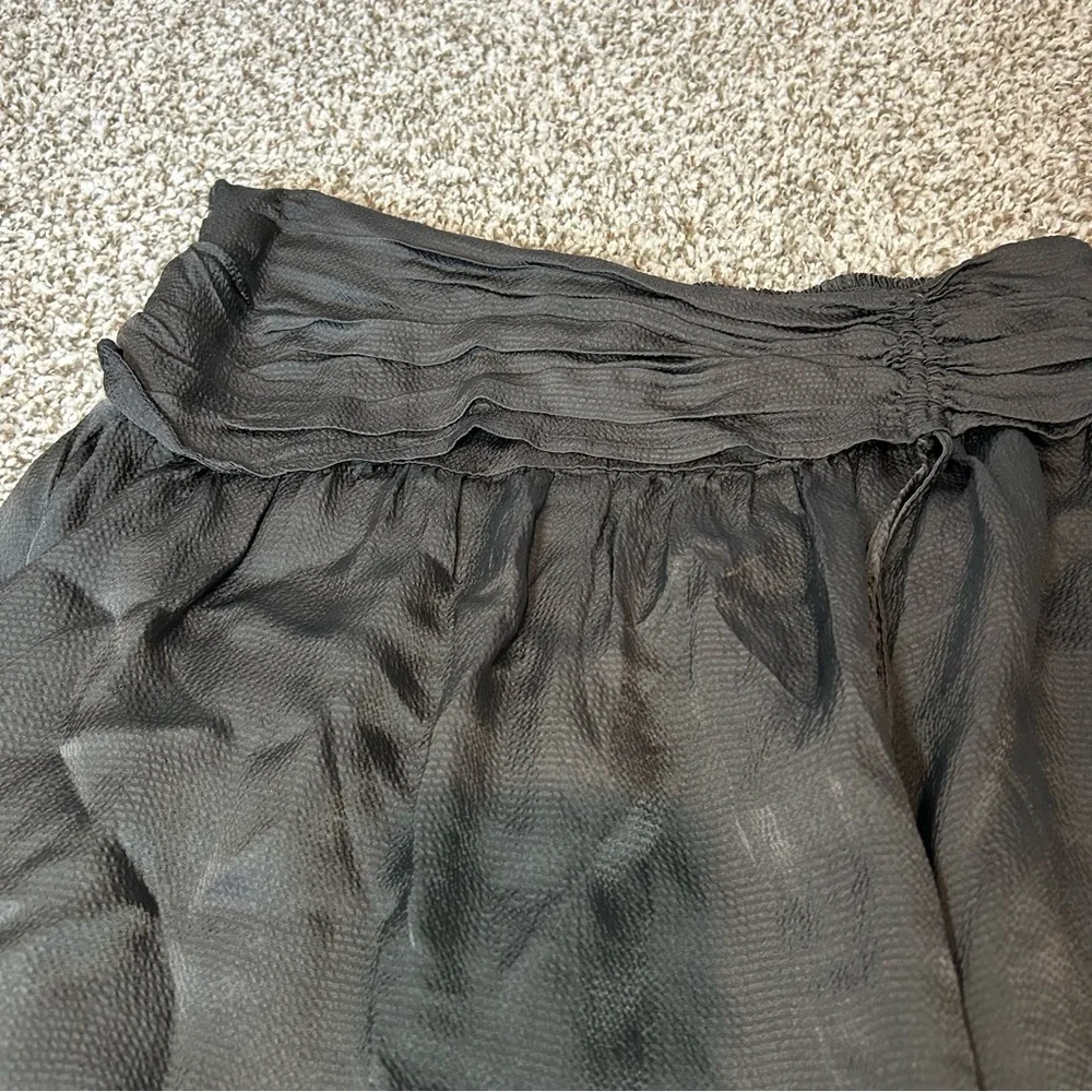 Aerie Charcoal Grey Smocked Skirt - Picture 2 of 6
